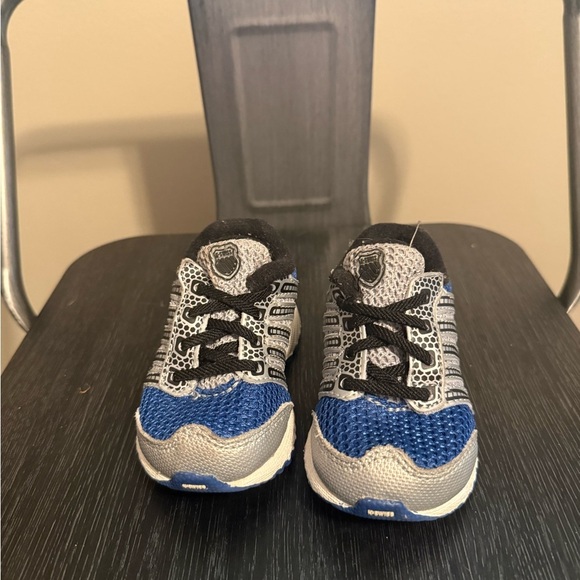 K-Swiss Infant 3 Sneakers – Blue Silver Mesh Baby Athletic Shoes - Picture 2 of 9